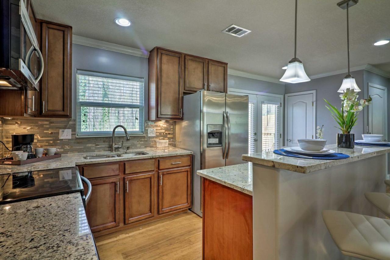 Comfortable Ranch Home - 5 Mi To Downtown Atlanta! ภายนอก รูปภาพ